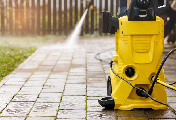Best Gas Station Cleaning  in Karnes City, TX